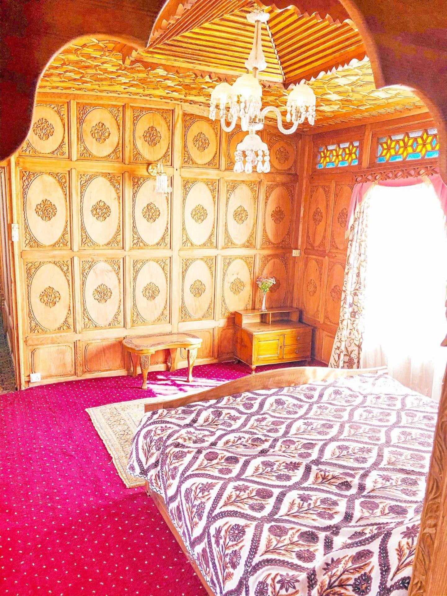 Mascot Houseboats Hotel Srīnagar Buitenkant foto